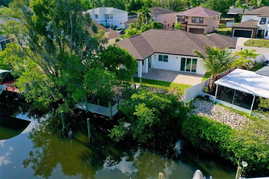 : $975,000 (3 camas, 2 baños, 2046 Pies cuadrados)