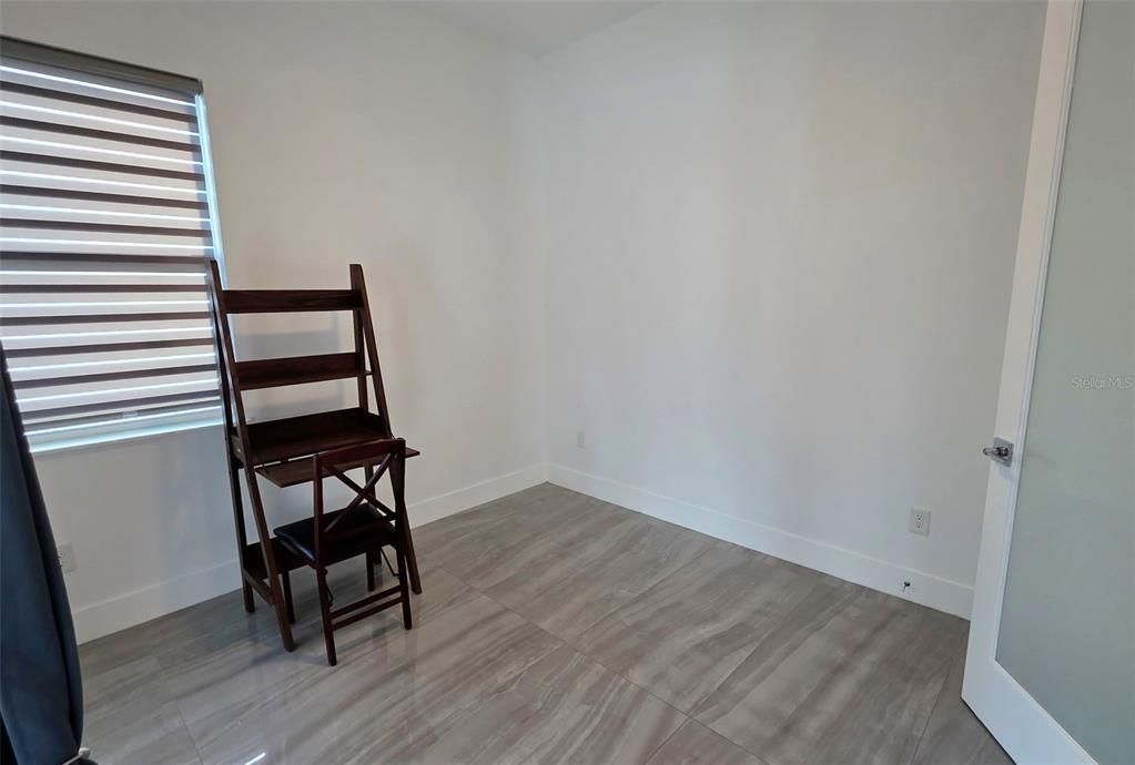 : $975,000 (3 camas, 2 baños, 2046 Pies cuadrados)