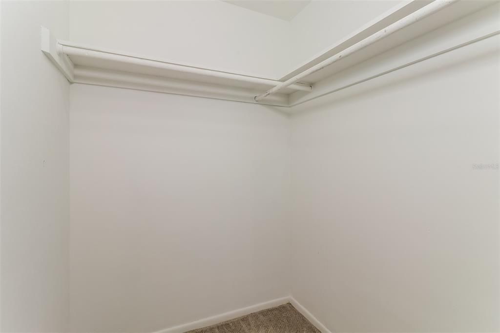 На продажу: $265,000 (3 спален, 2 ванн, 1350 Квадратных фут)