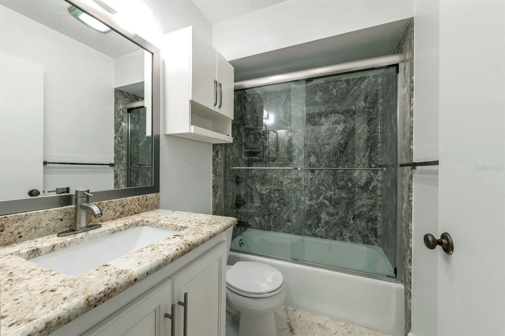 For Rent: $1,800 (2 beds, 2 baths, 1219 Square Feet)