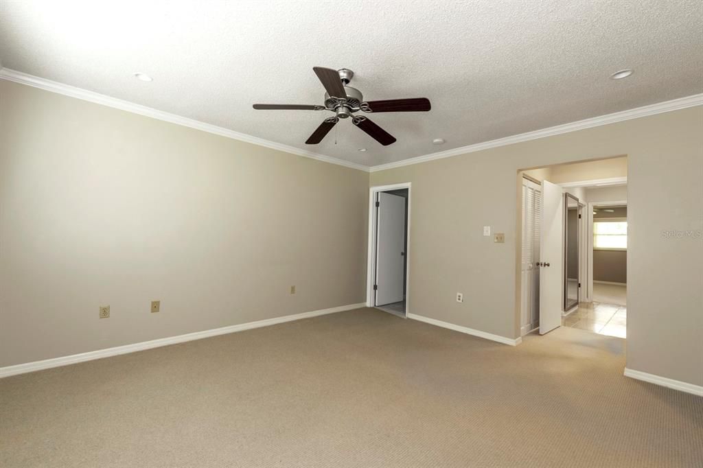 For Rent: $1,800 (2 beds, 2 baths, 1219 Square Feet)