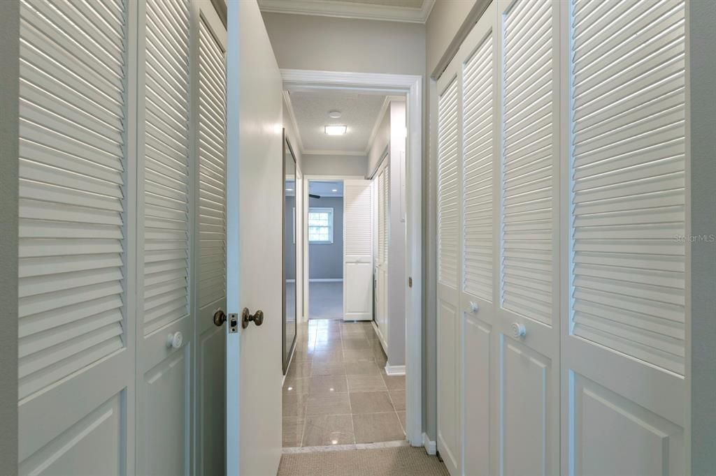 For Rent: $1,800 (2 beds, 2 baths, 1219 Square Feet)