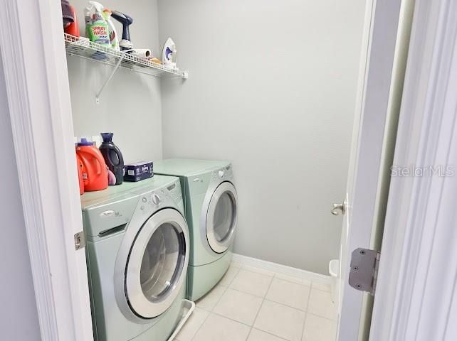 На продажу: $359,900 (3 спален, 2 ванн, 1774 Квадратных фут)