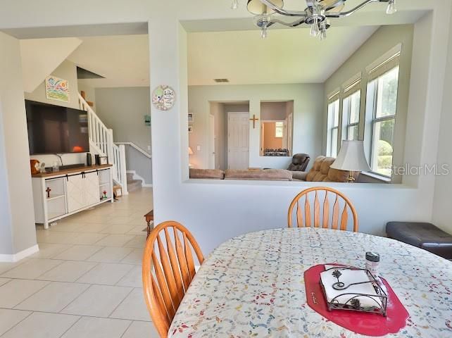На продажу: $359,900 (3 спален, 2 ванн, 1774 Квадратных фут)