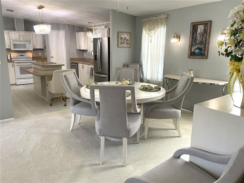 En Venta: $189,000 (3 camas, 2 baños, 1620 Pies cuadrados)