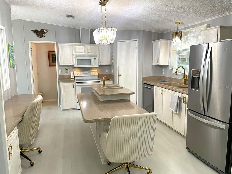 En Venta: $189,000 (3 camas, 2 baños, 1620 Pies cuadrados)