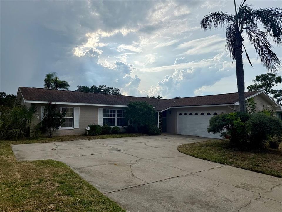 Vendido Recientemente: $600,000 (3 camas, 2 baños, 1723 Pies cuadrados)
