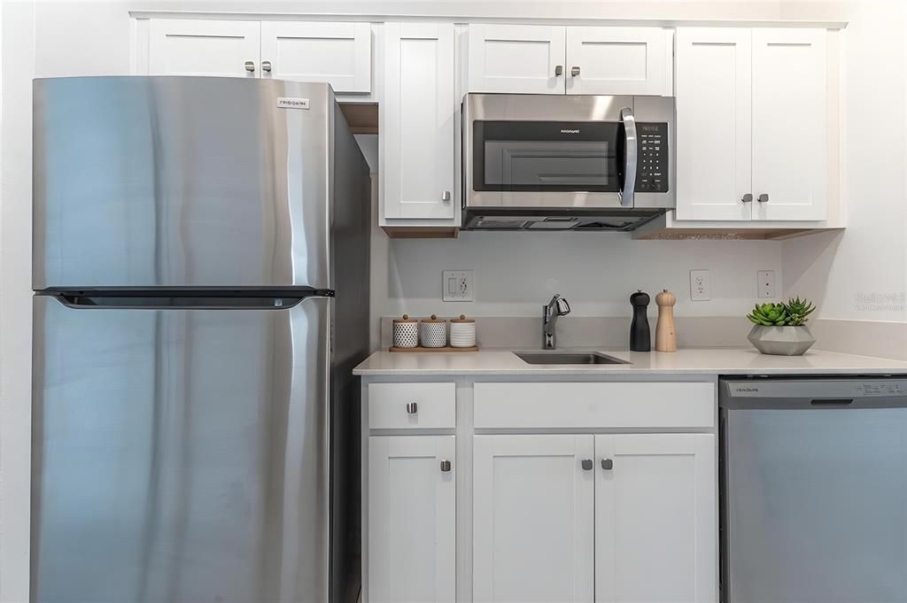 For Rent: $2,600 (4 beds, 3 baths, 2109 Square Feet)