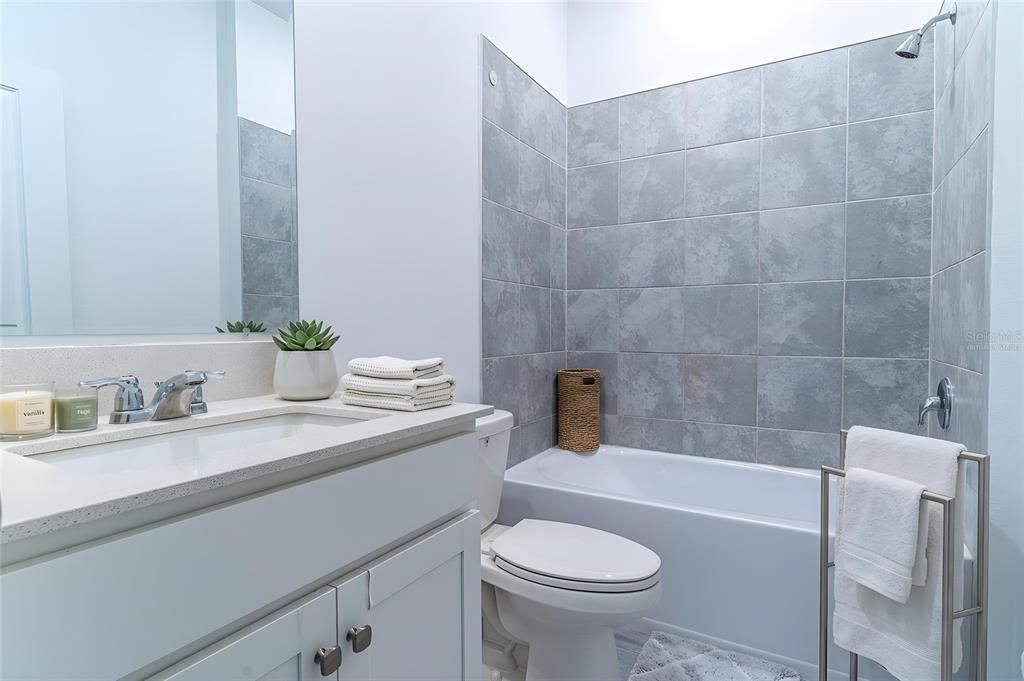 For Rent: $2,600 (4 beds, 3 baths, 2109 Square Feet)