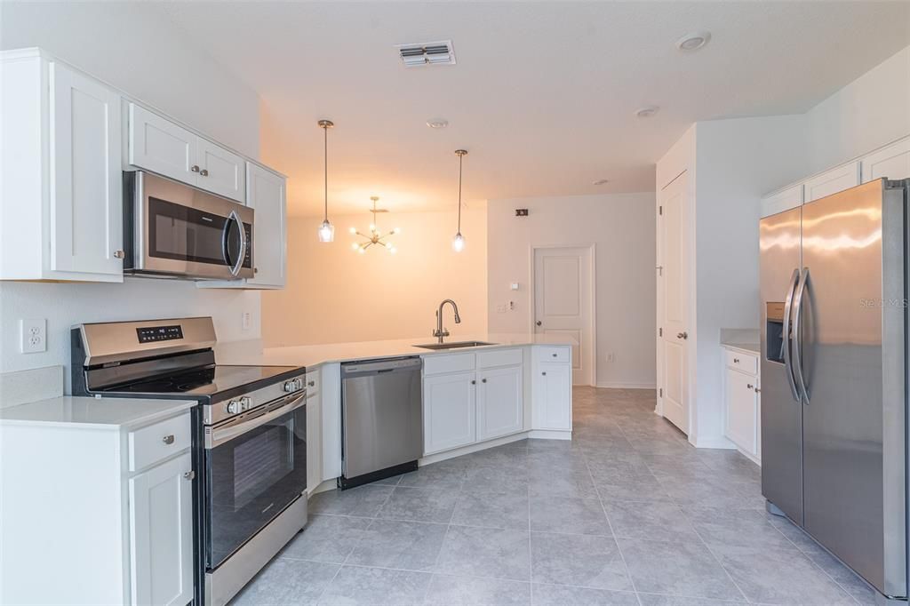 For Rent: $2,600 (4 beds, 3 baths, 2109 Square Feet)