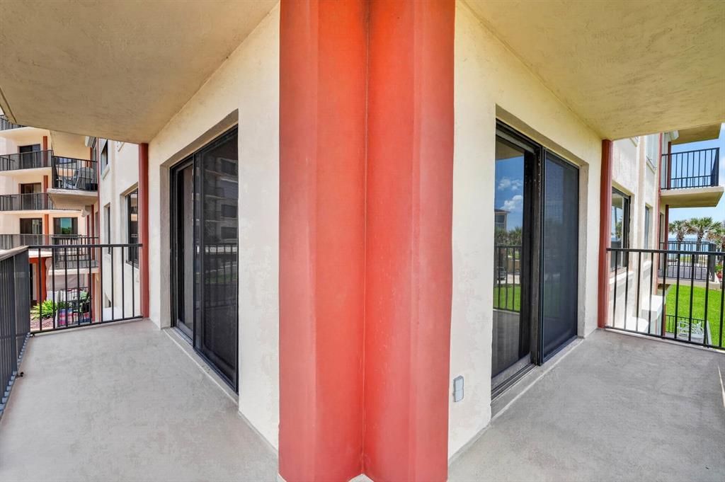 En Venta: $419,000 (3 camas, 3 baños, 1722 Pies cuadrados)