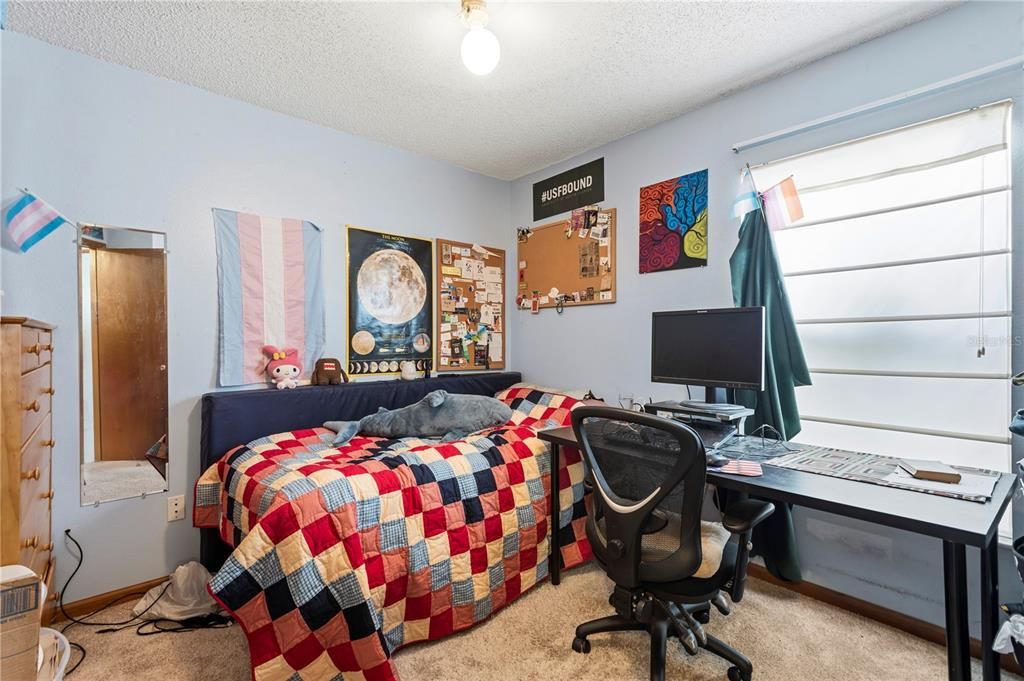 For Sale: $330,000 (3 beds, 2 baths, 1261 Square Feet)