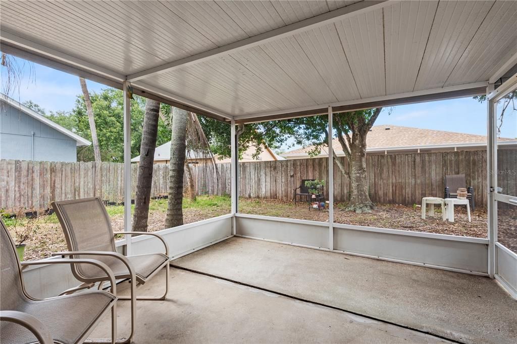 For Sale: $330,000 (3 beds, 2 baths, 1261 Square Feet)