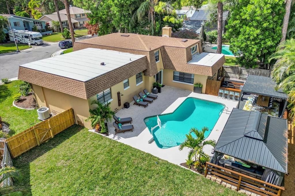 For Sale: $989,999 (4 beds, 3 baths, 2672 Square Feet)