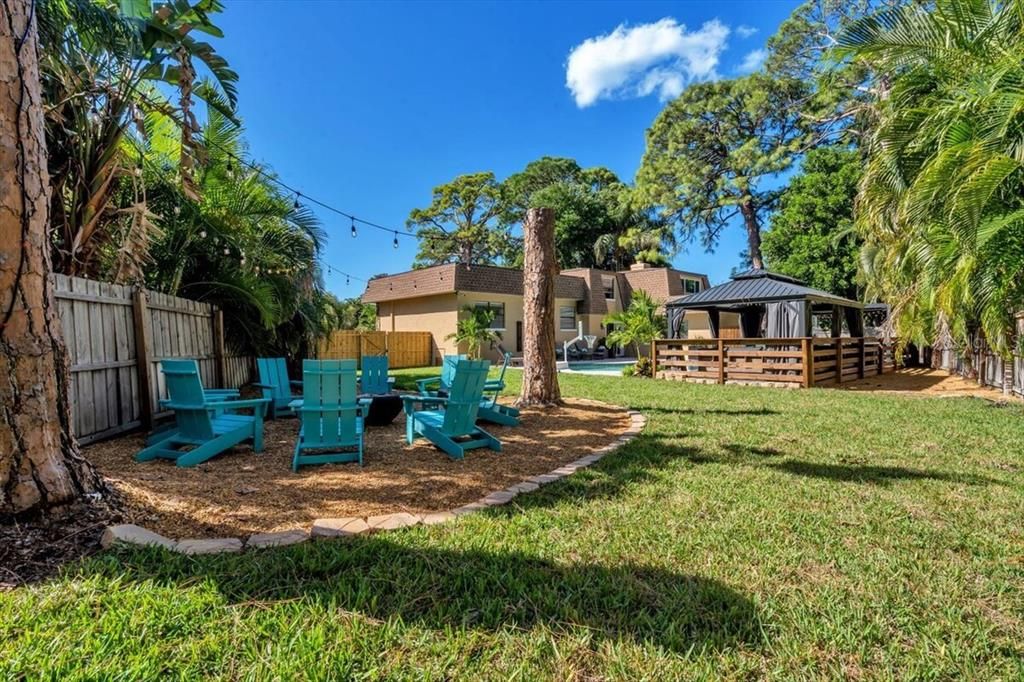 For Sale: $989,999 (4 beds, 3 baths, 2672 Square Feet)