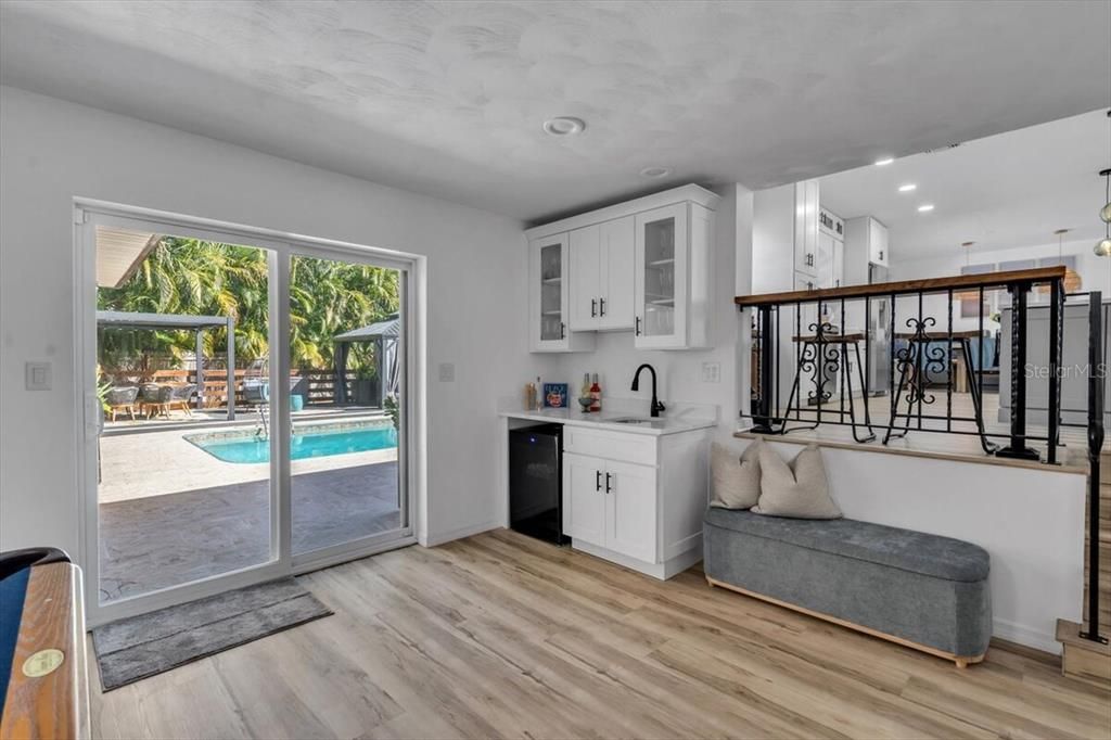 For Sale: $989,999 (4 beds, 3 baths, 2672 Square Feet)