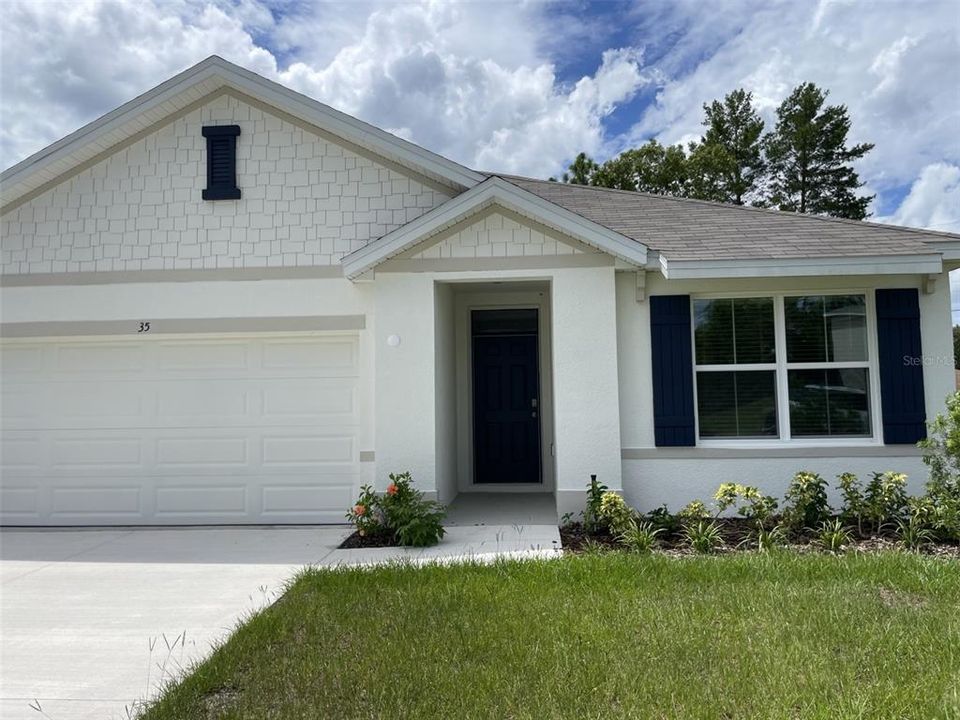 For Rent: $2,000 (3 beds, 2 baths, 1670 Square Feet)
