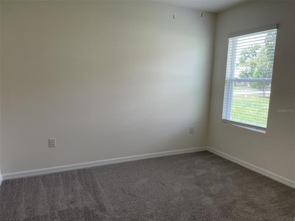 For Rent: $2,000 (3 beds, 2 baths, 1670 Square Feet)