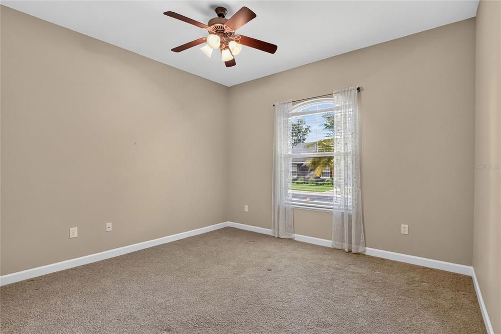 For Sale: $507,000 (3 beds, 2 baths, 2405 Square Feet)