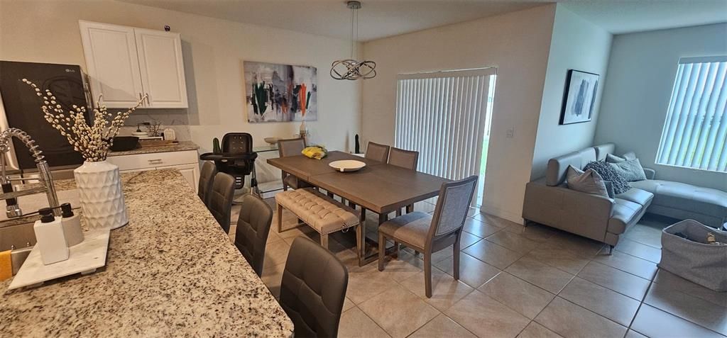 For Sale: $414,000 (4 beds, 2 baths, 1846 Square Feet)