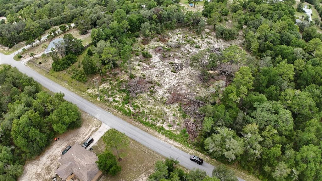 待售: $34,900 (0.99 acres)
