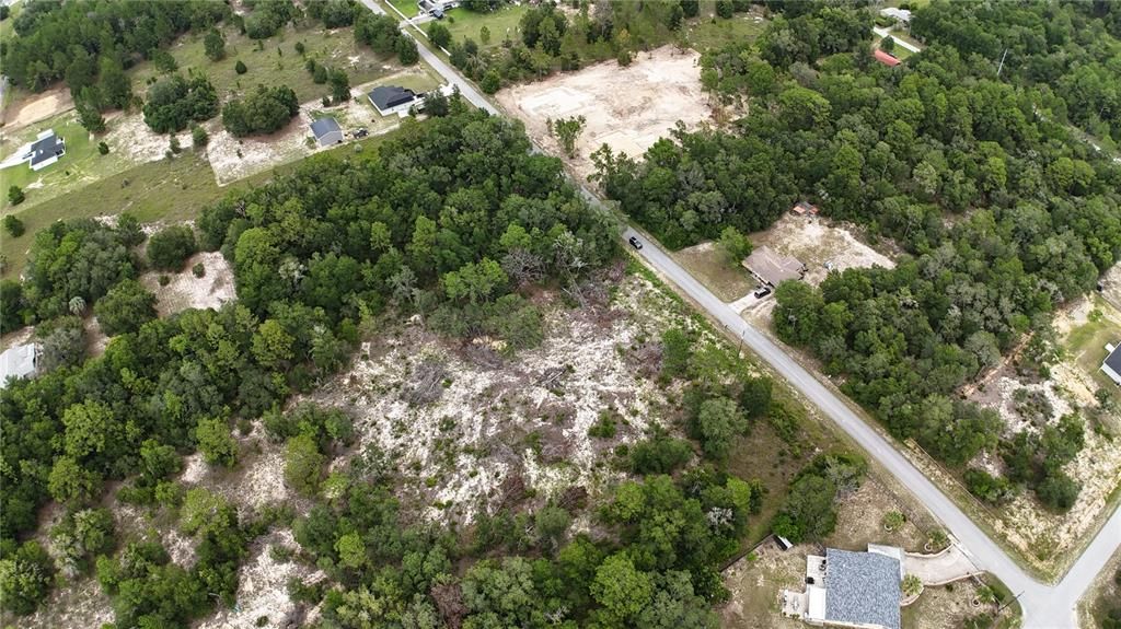 待售: $34,900 (0.99 acres)