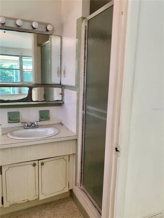 En Venta: $275,000 (3 camas, 2 baños, 1316 Pies cuadrados)