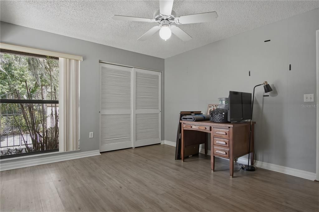 В аренду: $1,995 (2 спален, 2 ванн, 1226 Квадратных фут)