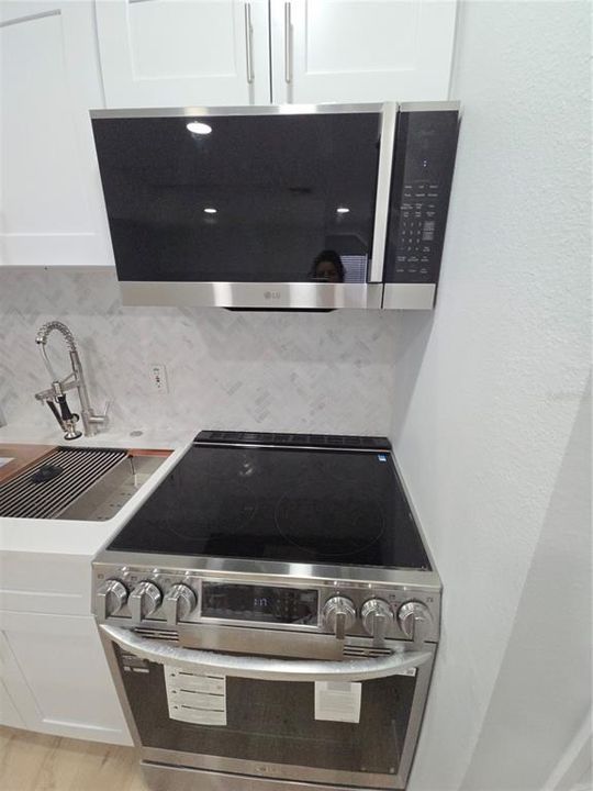 For Rent: $1,700 (0 beds, 1 baths, 546 Square Feet)