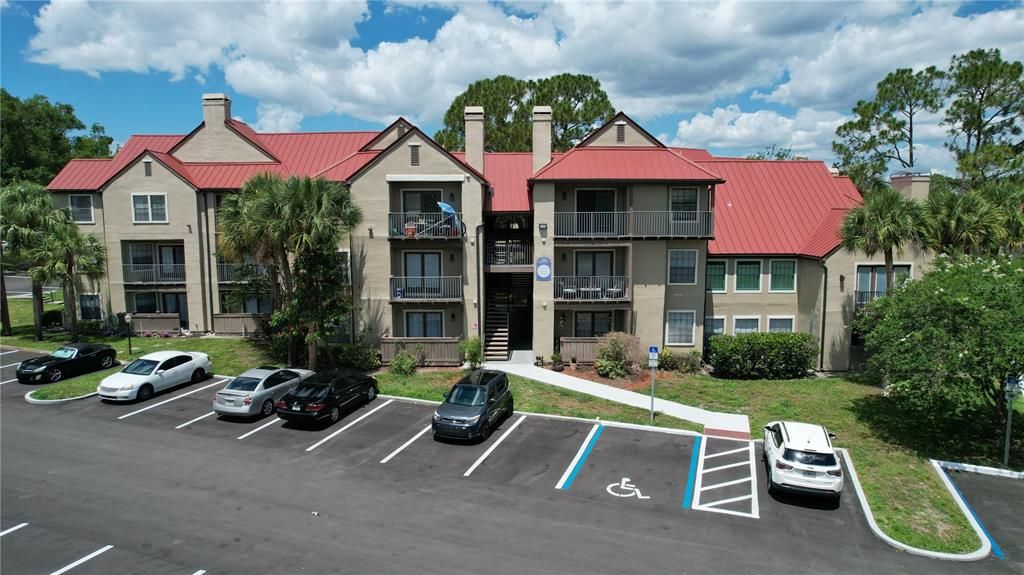 For Rent: $1,450 (1 beds, 1 baths, 662 Square Feet)