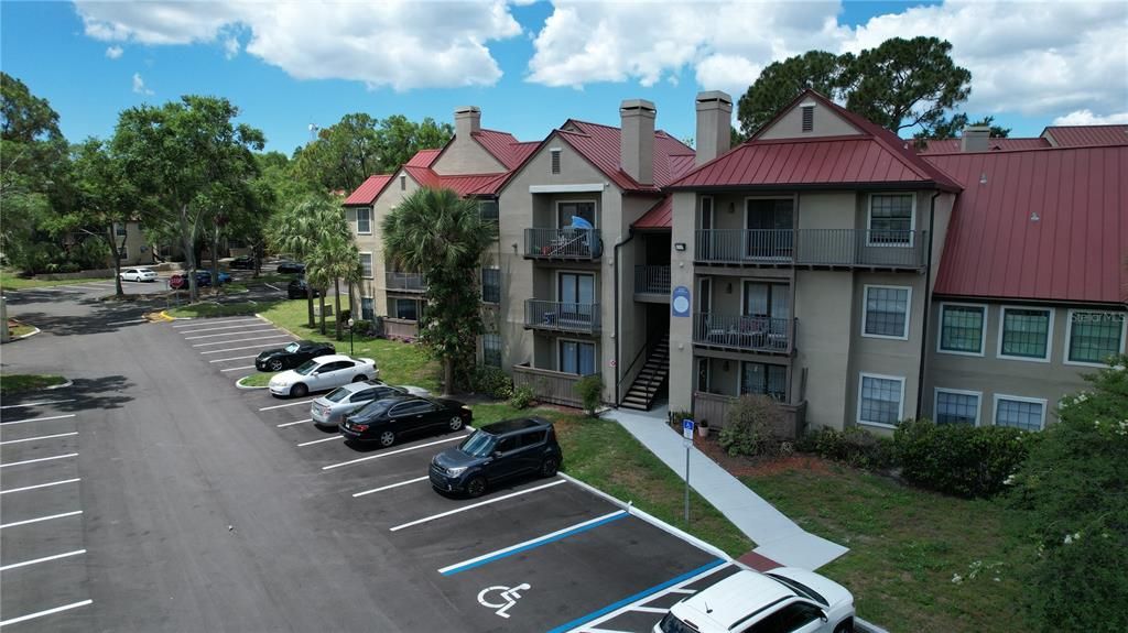 For Rent: $1,450 (1 beds, 1 baths, 662 Square Feet)