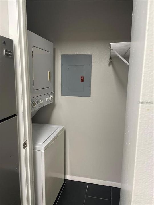 For Rent: $1,450 (1 beds, 1 baths, 662 Square Feet)
