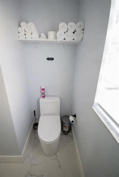 For Rent: $3,000 (3 beds, 2 baths, 1421 Square Feet)