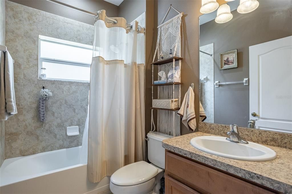 For Sale: $430,000 (3 beds, 2 baths, 1530 Square Feet)