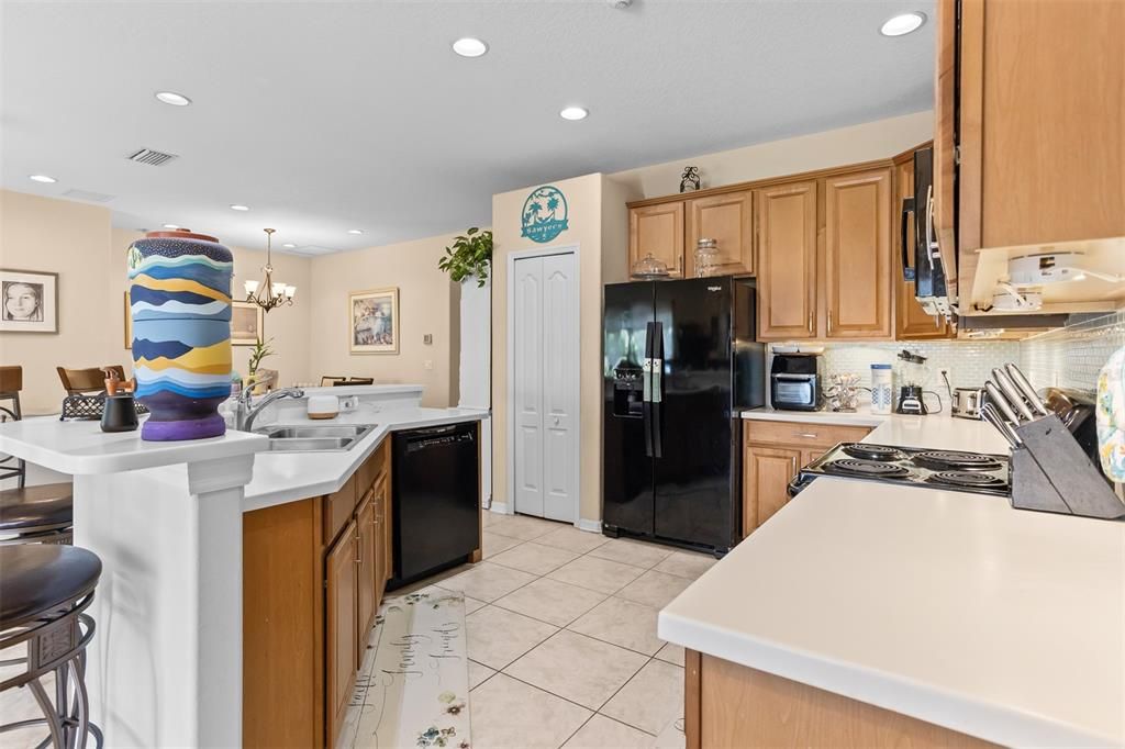 For Sale: $430,000 (3 beds, 2 baths, 1530 Square Feet)