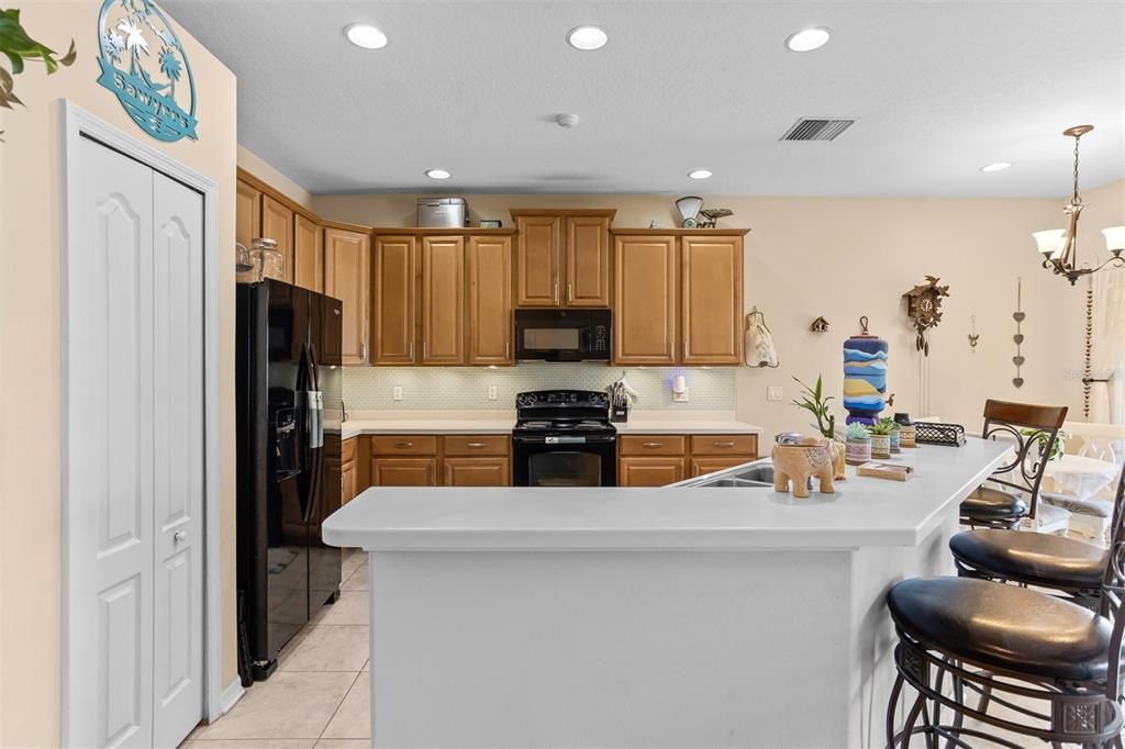 For Sale: $430,000 (3 beds, 2 baths, 1530 Square Feet)