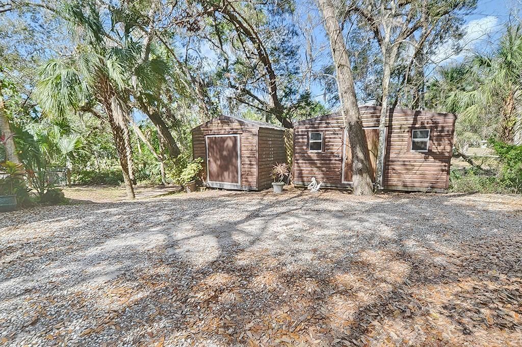 For Sale: $499,999 (4 beds, 3 baths, 2376 Square Feet)