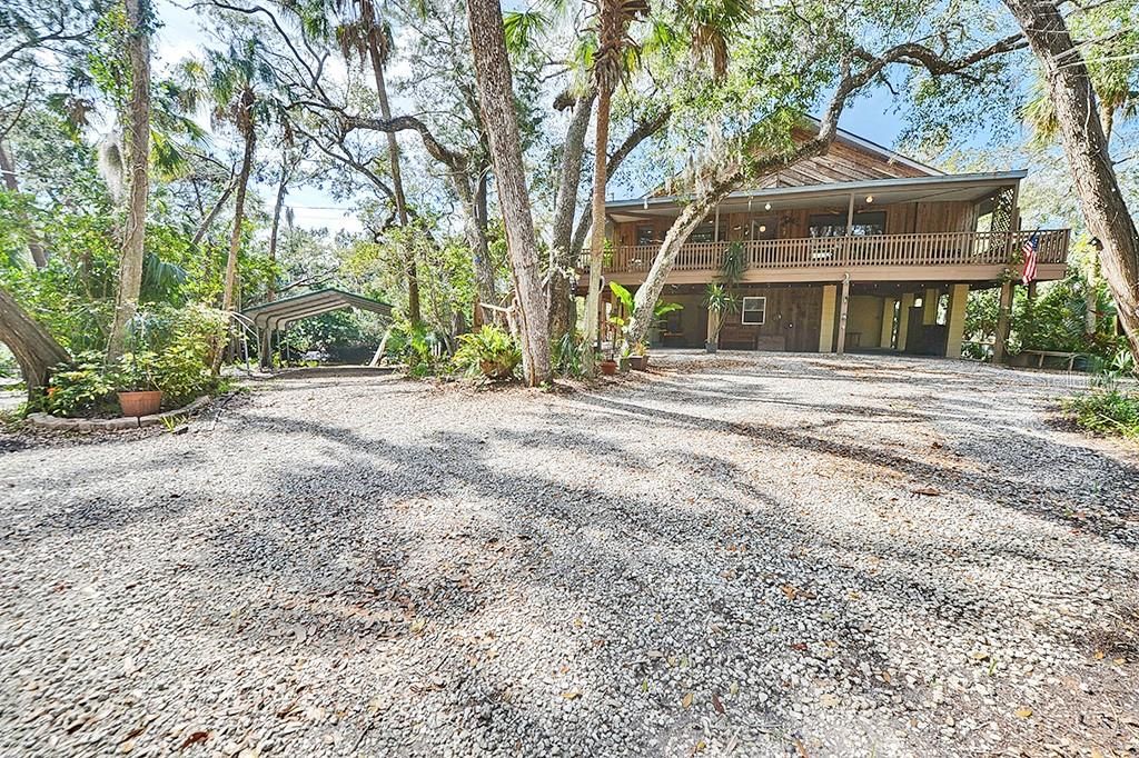 For Sale: $499,999 (4 beds, 3 baths, 2376 Square Feet)