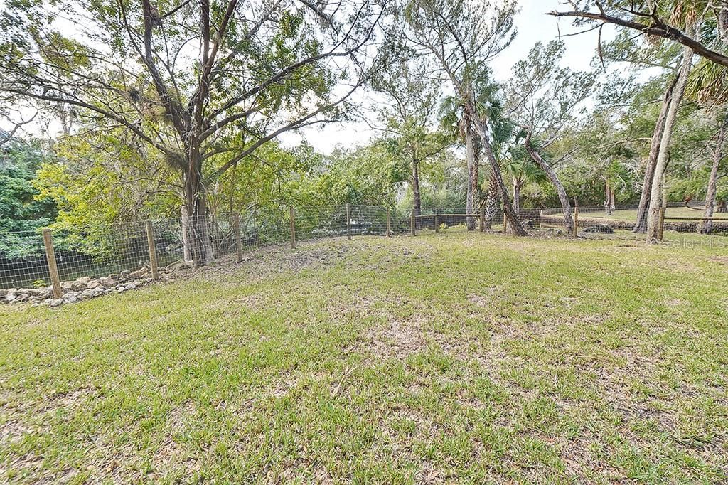 For Sale: $499,999 (4 beds, 3 baths, 2376 Square Feet)