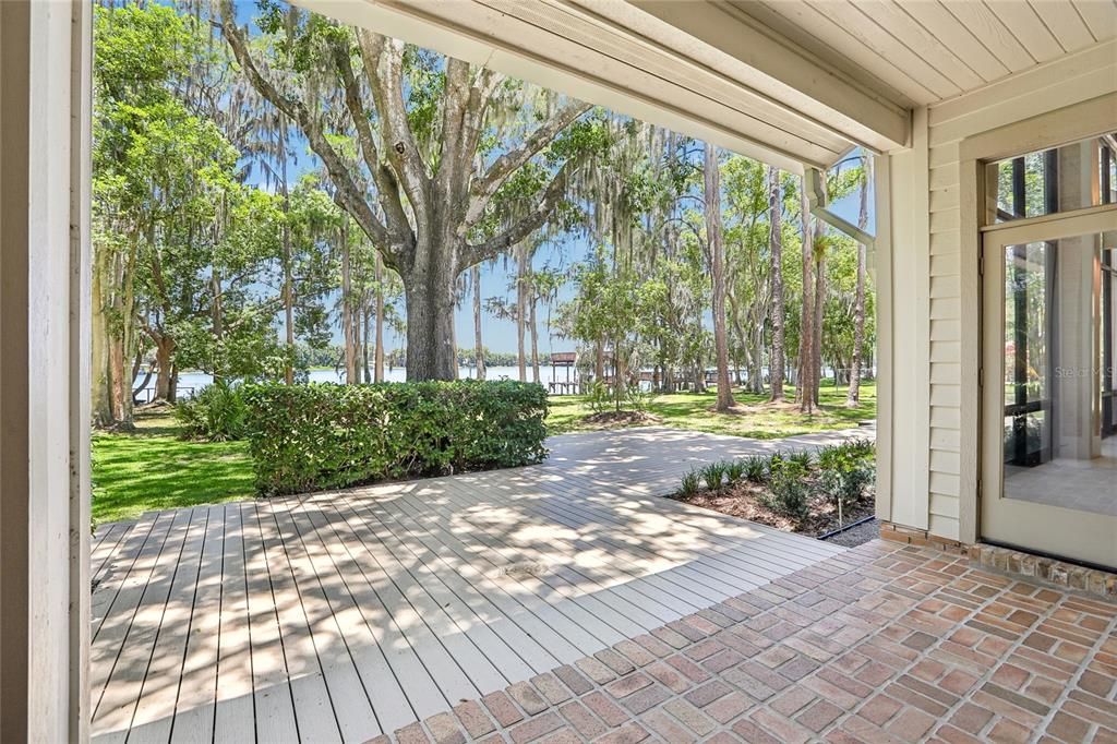 For Sale: $2,400,000 (3 beds, 3 baths, 4455 Square Feet)