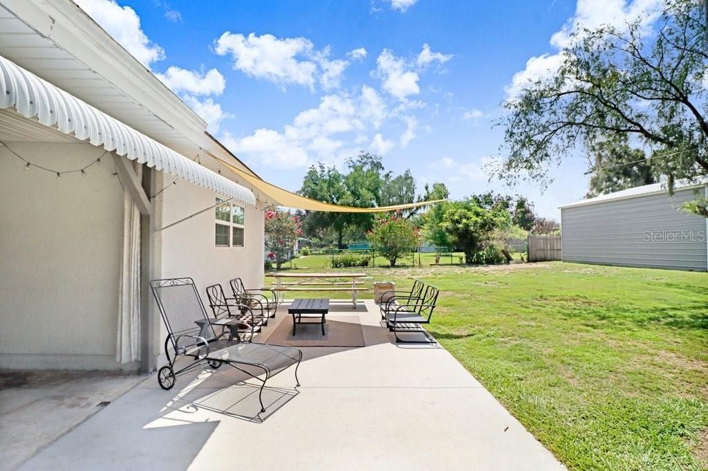 For Sale: $350,000 (3 beds, 1 baths, 1122 Square Feet)