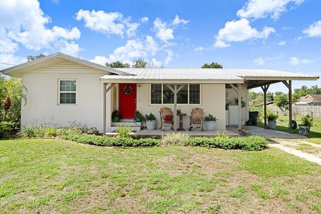 For Sale: $350,000 (3 beds, 1 baths, 1122 Square Feet)