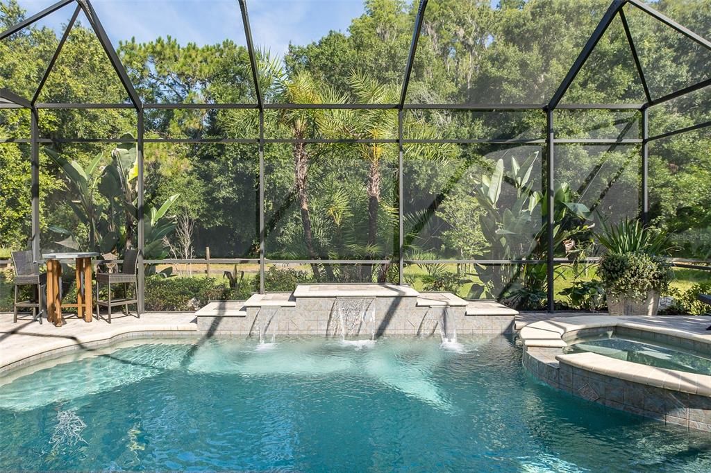 En Venta: $939,000 (4 camas, 3 baños, 3342 Pies cuadrados)