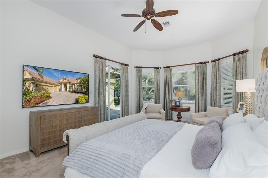 En Venta: $939,000 (4 camas, 3 baños, 3342 Pies cuadrados)