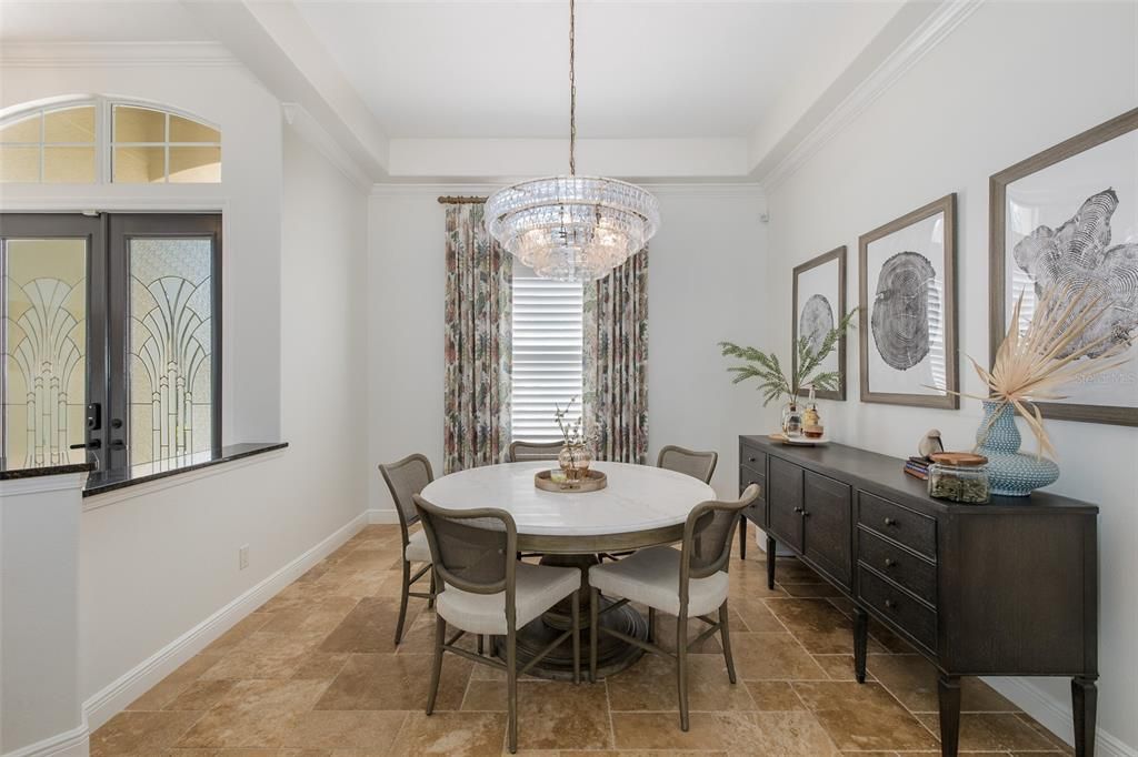 En Venta: $939,000 (4 camas, 3 baños, 3342 Pies cuadrados)