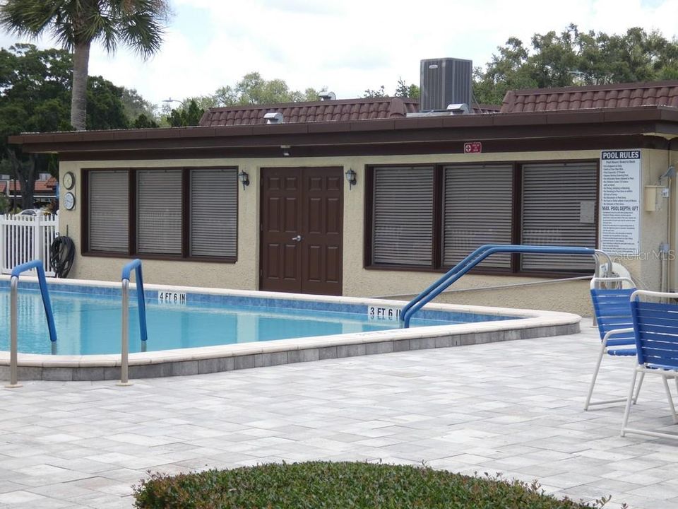 For Sale: $175,000 (2 beds, 2 baths, 875 Square Feet)