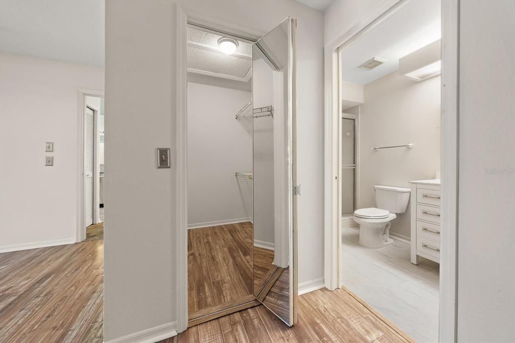 На продажу: $329,000 (2 спален, 2 ванн, 1547 Квадратных фут)