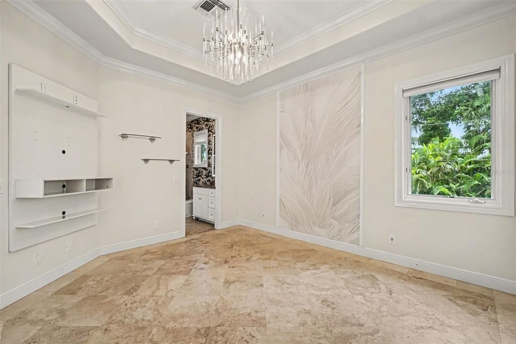 For Sale: $3,279,000 (6 beds, 7 baths, 3555 Square Feet)