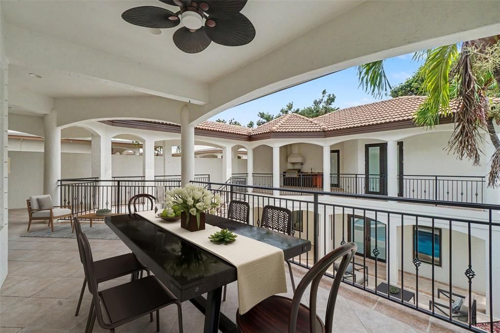 For Sale: $3,279,000 (6 beds, 7 baths, 3555 Square Feet)