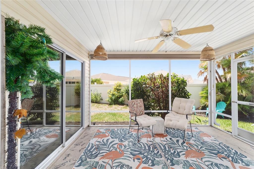 For Sale: $295,000 (2 beds, 2 baths, 1164 Square Feet)